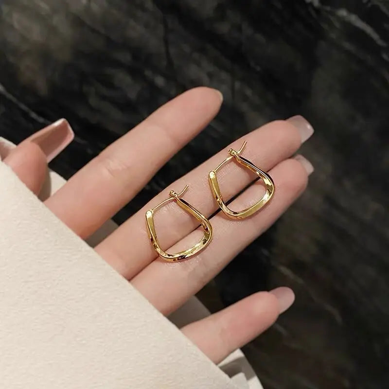 Geometric Twisted Square Hoop Earrings